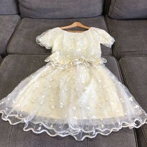 Brand new cute Japanese outfit